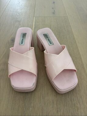 Steve Madden Pink Rubber Kitten Heels - Size 6